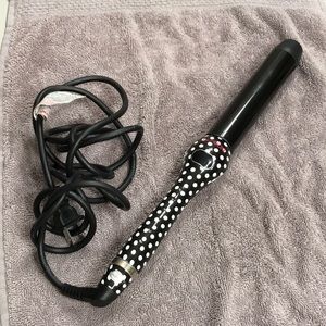 Lorion curling wand with glove